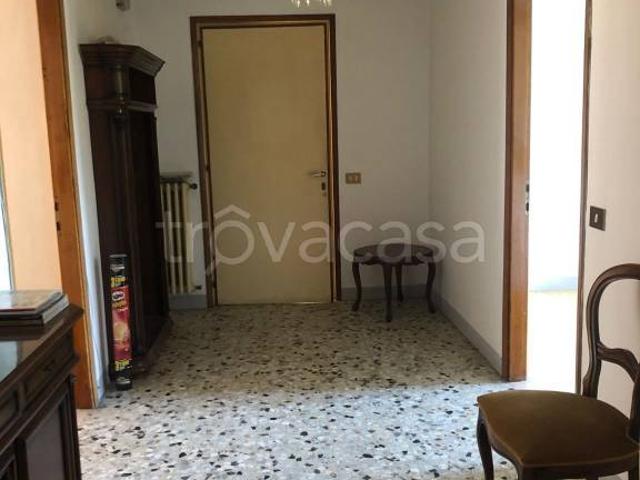 Quadrilocale in vendita a Varsi via Roma