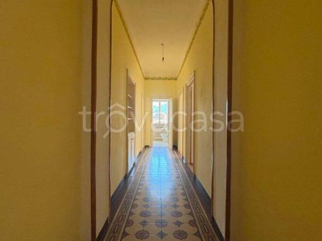 Quadrilocale in vendita a Verona via Nazario Sauro, 2, Veronetta