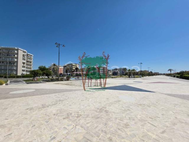 Quadrilocale in vendita a Viareggio via Digione, 4