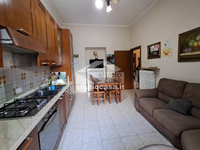 Quadrilocale in vendita ad Ala via 4 Novembre