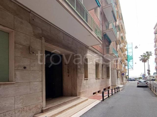 Quadrilocale in vendita ad Alassio via Roma, 69