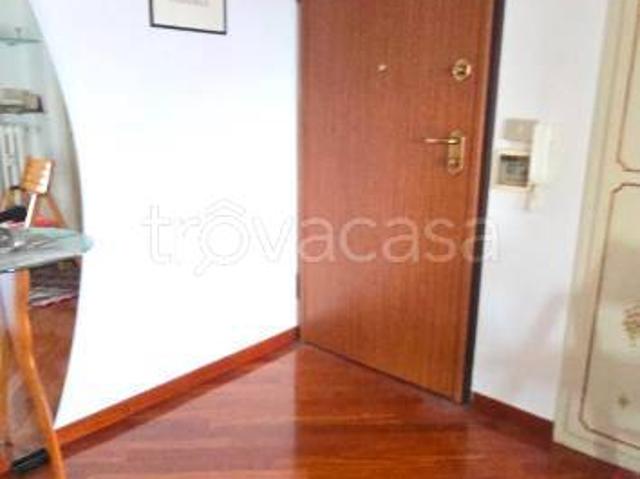 Quadrilocale in vendita ad Alessandria via Montegrappa, 49, Piazza Genova