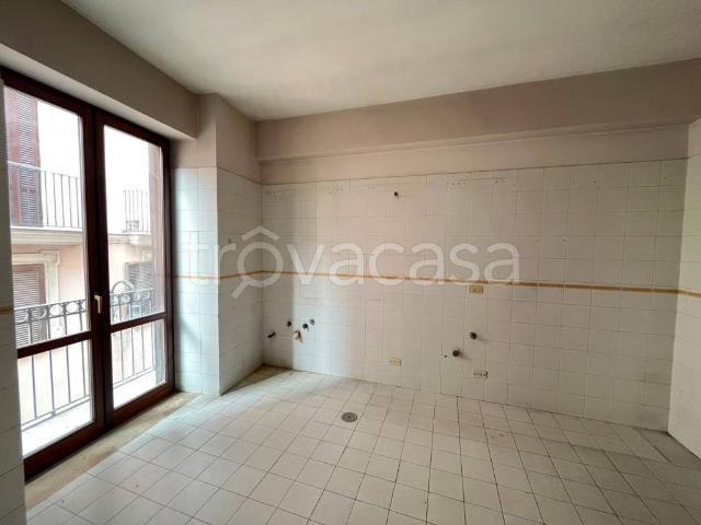 Quadrilocale in vendita ad Avellino via Oblate