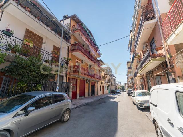Quadrilocale in vendita in via dei sanguinelli 52, Catania
