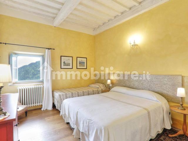 Quadrilocale ottimo stato, piano terra, Fiesole