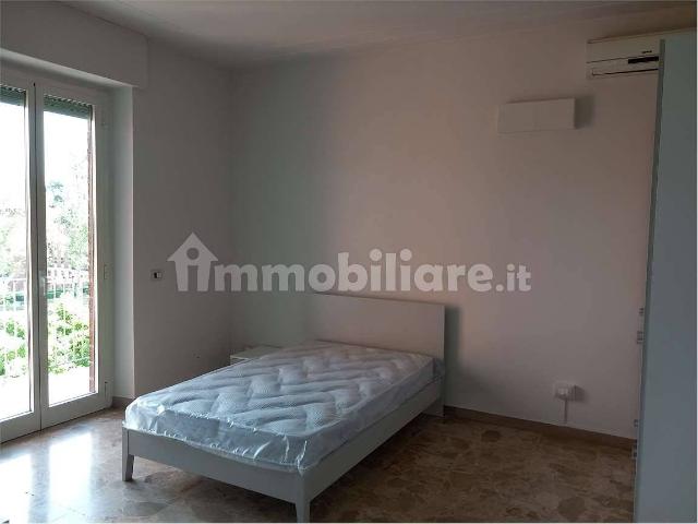 Quadrilocale ottimo stato, quinto piano, Dante Cheope, Piacenza