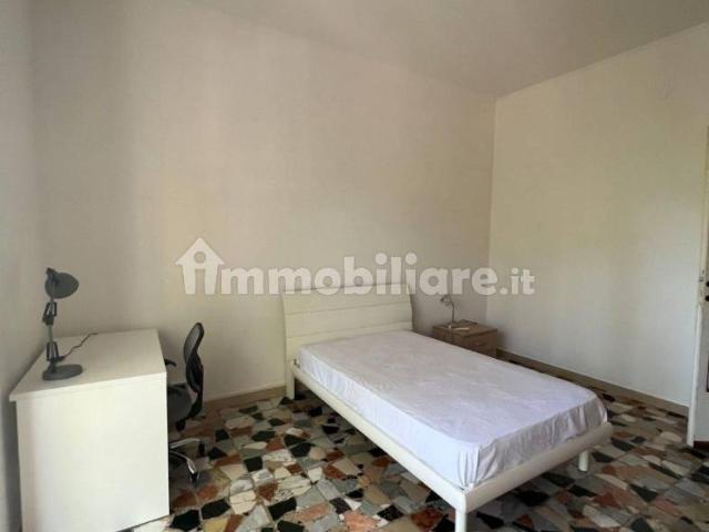 Quadrilocale ottimo stato, quinto piano, Pubblico Passeggio, Piacenza