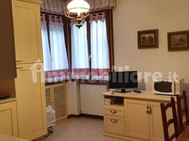 Quadrilocale ottimo stato, su più livelli, Centro, Abano Terme