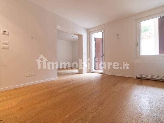 Quadrilocale nuovo, primo piano, Santa Sofia Altinate, Padova