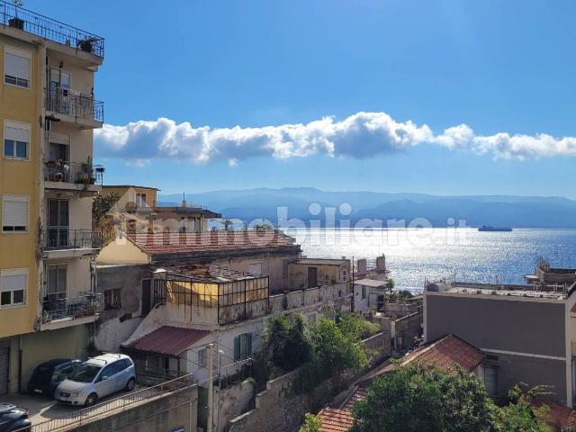 Quadrilocale salita Catena 29, Litoranea Panoramica, Messina