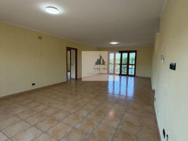 Quadrilocale Strada Crosassa 13/D, Centro, Bra