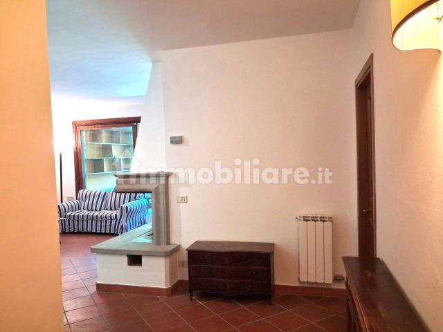 Quadrilocale Strada Provinciale Chiantigiana per Val di Greve 33, Falciani, Impruneta