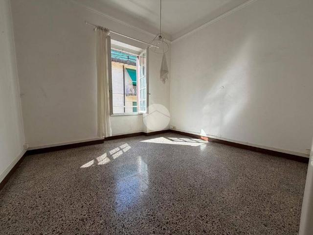Quadrilocale piazza Sant'agostino 59, Centro Storico, La Spezia