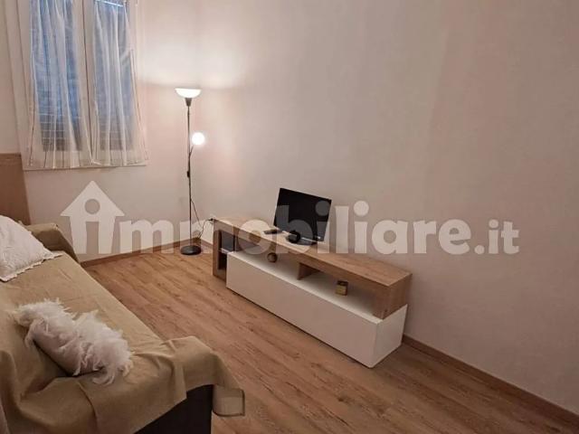 Quadrilocale piazzale della Federiga, Legnaia San Quirico Monticelli, Firenze