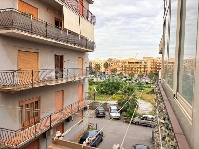 Quadrilocale via Mariano Maio 65, Centro, Milazzo
