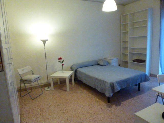 Quadrilocale via Mario Menghini 8, Colli Albani, Roma