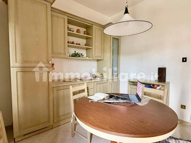 Quadrilocale via Martiri di Scalvaia, 44, San Prospero, Siena