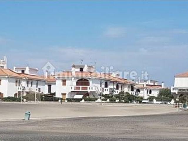 Quadrilocale via Mercurio 22, Lido dei Coralli Sabbiedoro, Ardea