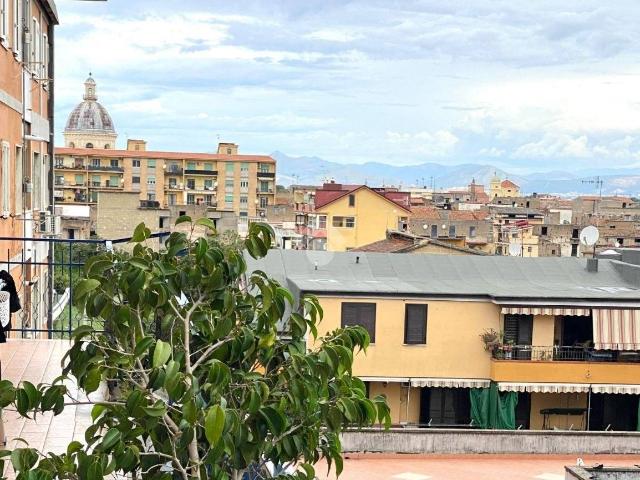 Quadrilocale via Milano 10, Centro, Acerra