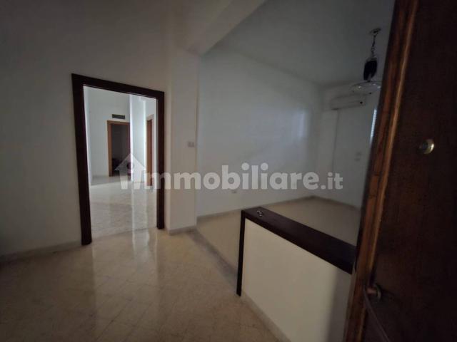 Quadrilocale via Nizza 154, Irno Brignano, Salerno