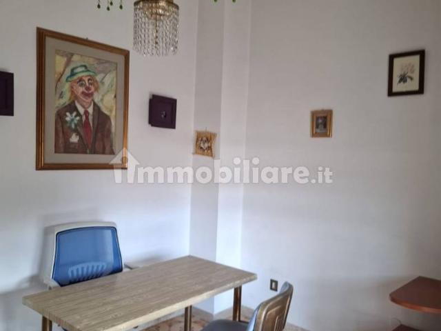 Quadrilocale via Onofrio Buccini, Centro Storico Corso Trieste, Caserta