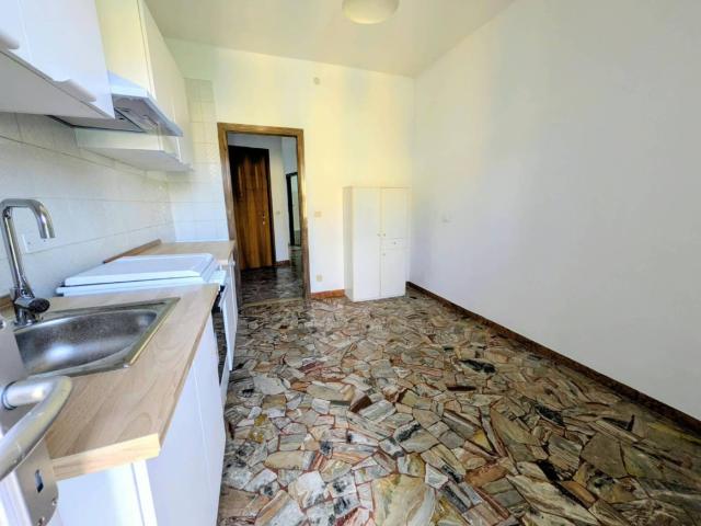 Quadrilocale via Augusto Stadler, Marghera Catene, Venezia