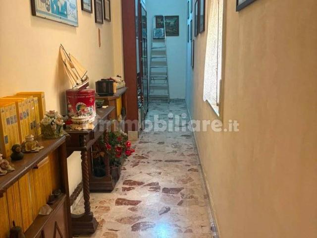 Quadrilocale via Adolfo Celi, 53, Minissale, Messina