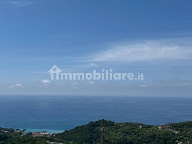 Quadrilocale via Barassi 6, Lavagna