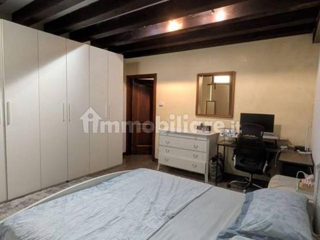 Quadrilocale via Beato Pellegrino 138, Piazza Mazzini Ospedale Militare, Padova