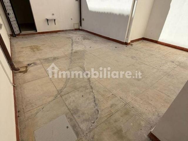 Quadrilocale via Bettino Ricasoli 16, Politeama Ruggiero Settimo, Palermo