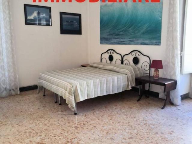 Quadrilocale via Camillo Benso di Cavour 29, Centro, Caltanissetta