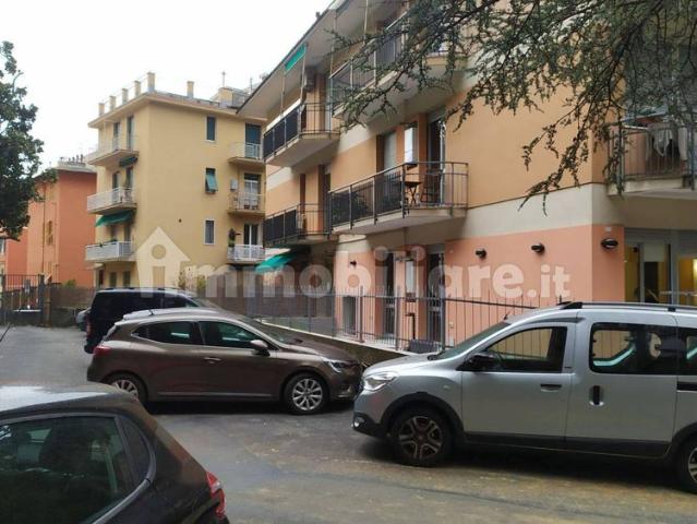 Quadrilocale via Camillo Vianson 20, Pegli, Genova