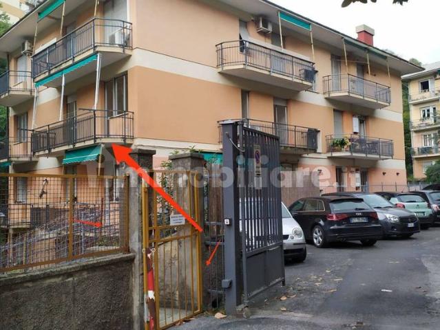Quadrilocale via Camillo Vianson 20, Pegli, Genova