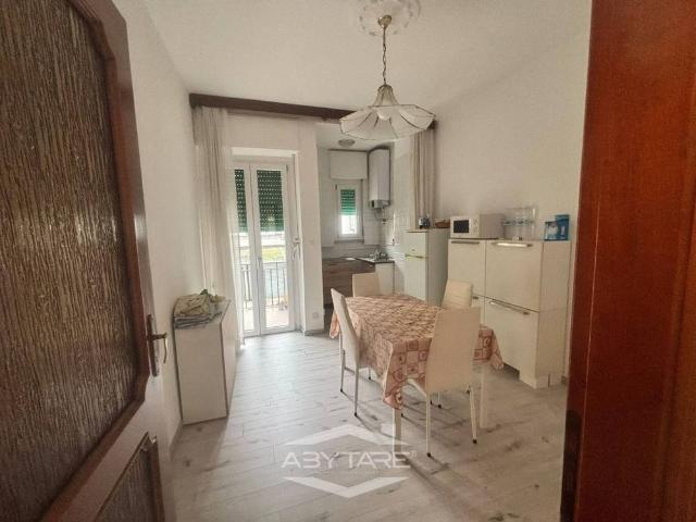 Quadrilocale via Canelli 119, Mirafiori Sud Onorato Vigliani, Torino