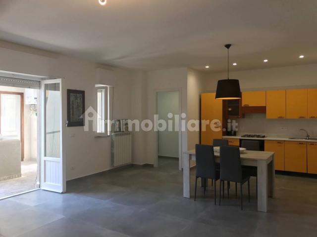 Quadrilocale via Duca della Grazia 20, Centro, Santa Flavia