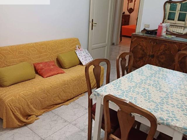 Quadrilocale via De Amicis 130, Centro, Viareggio