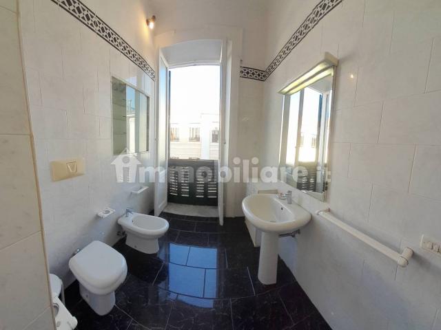 Quadrilocale via degli Ottimati, Centro Storico, Reggio Calabria