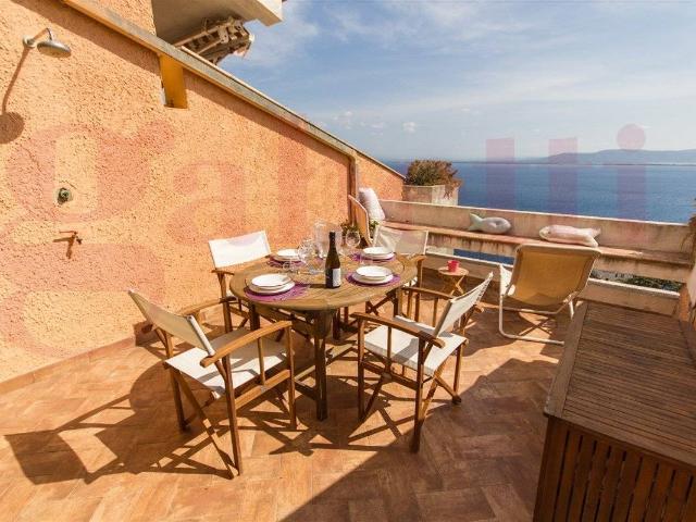 Quadrilocale via del Sole 74, Porto Santo Stefano, Monte Argentario