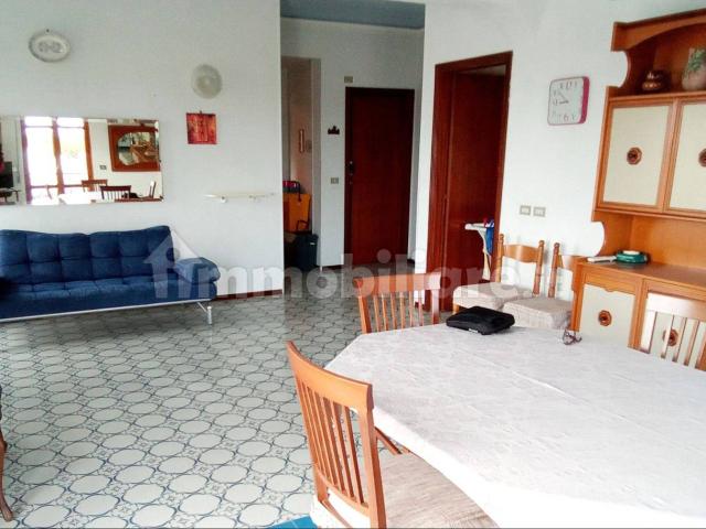 Quadrilocale via delle Ondine 10, Marina di Ragusa Centro, Ragusa
