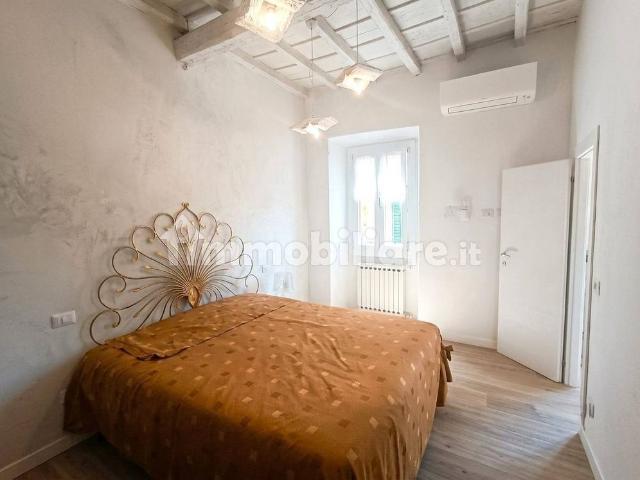 Quadrilocale via di San Romano 37, Settignano, Firenze