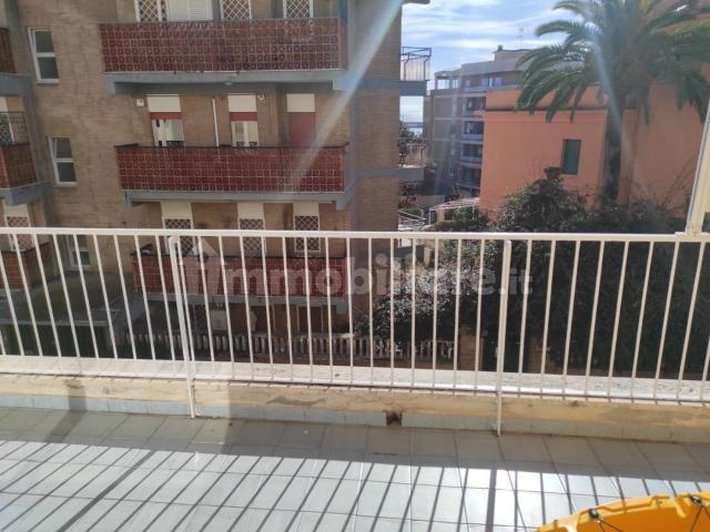 Quadrilocale via di Villa Adele 25, Centro Storico, Anzio