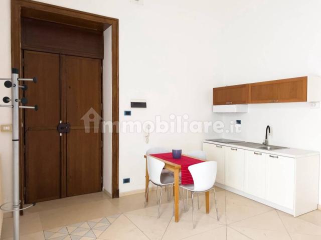Quadrilocale via Firenze, Centro, Crotone