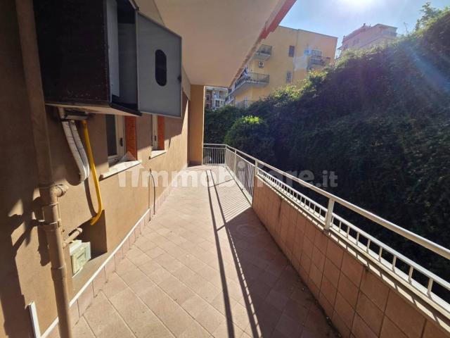 Quadrilocale via Francesco Petrarca 35, Posillipo, Napoli