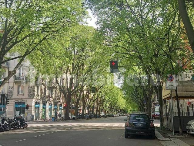 Quadrilocale via Gustavo Modena, Indipendenza, Milano