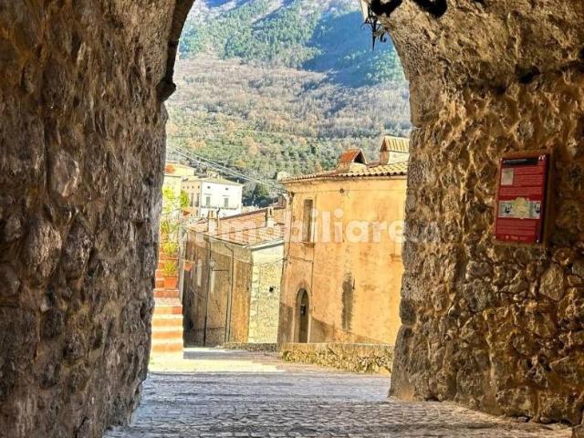 Quadrilocale via Gambarelli 4, Centro, San Donato Val di Comino