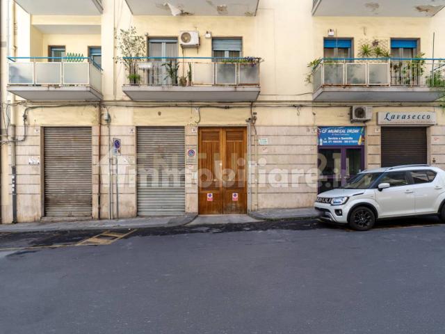 Quadrilocale via Genova 64, Province Veneto, Catania