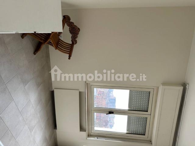 Quadrilocale via Genova 32, Dante Cheope, Piacenza