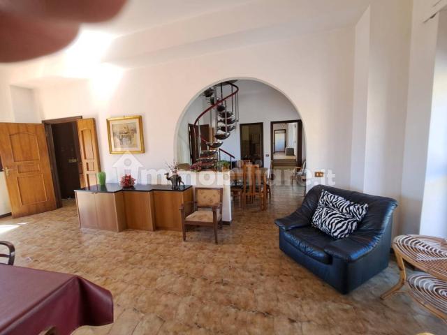 Quadrilocale via Giardinelli, Sellia Marina