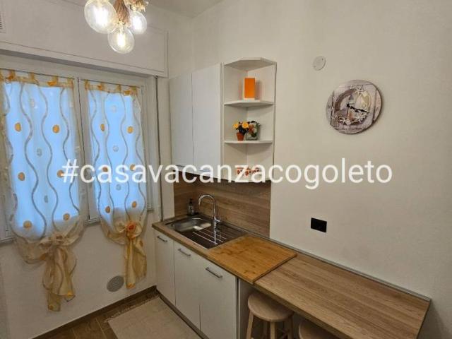 Quadrilocale via Gioiello 90, Centro, Cogoleto