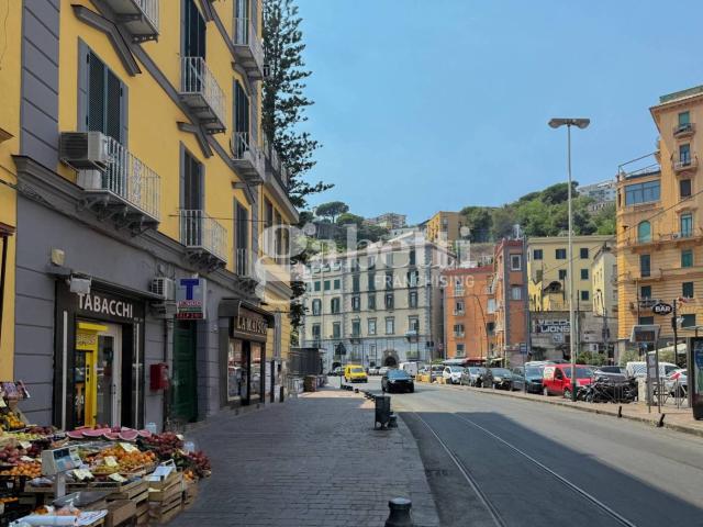 Quadrilocale via Giordano Bruno 197, Mergellina Piedigrotta, Napoli